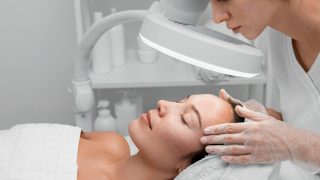Medicina regenerativa estética facial: cosmética profissional para protocolos regenerativos de elevada performance