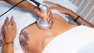 Radiofrequência corporal: como potencializar os resultados com cosmética profissional especializada