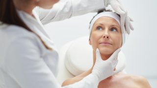 Estética regenerativa: como escolher produtos profissionais para potencializar os resultados dos tratamentos