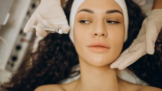 Bioestimuladores de colagénio: como potencializar os resultados com cosmética profissional especializada
