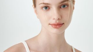 Renovação celular da pele do rosto: cosmética profissional para potenciar a regeneração facial