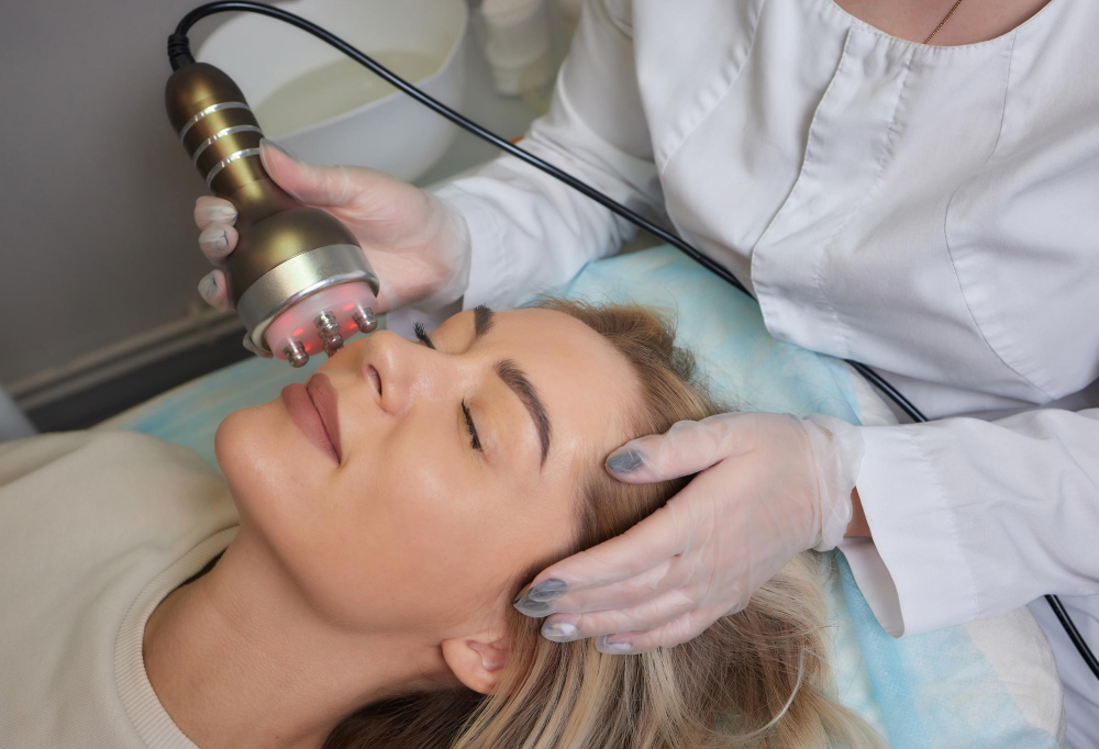Radiofrequência para o rosto: produtos profissionais para protocolos de radiofrequência facial